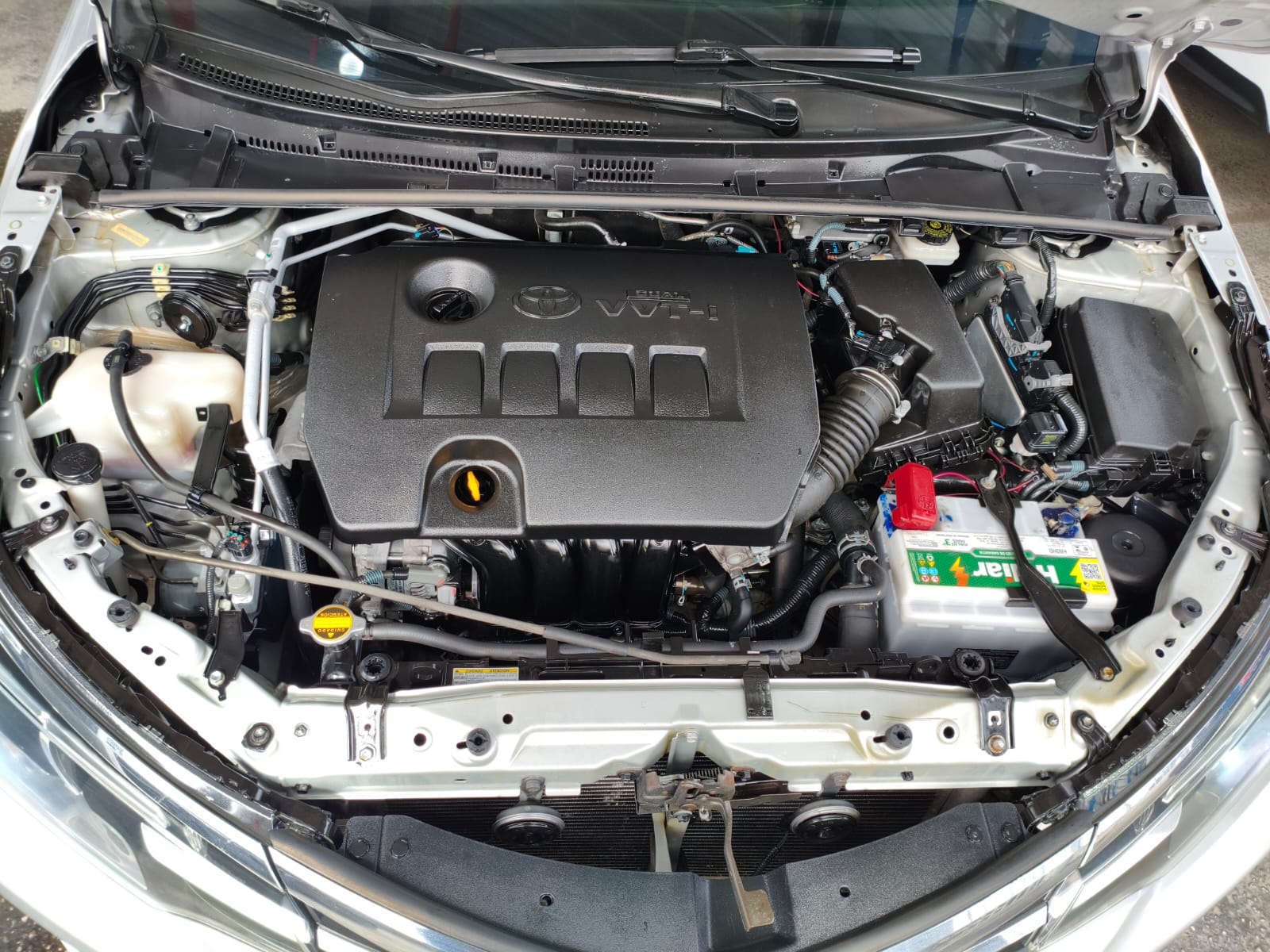 Toyota COROLLA GLI UPPER 2018 — foto 4