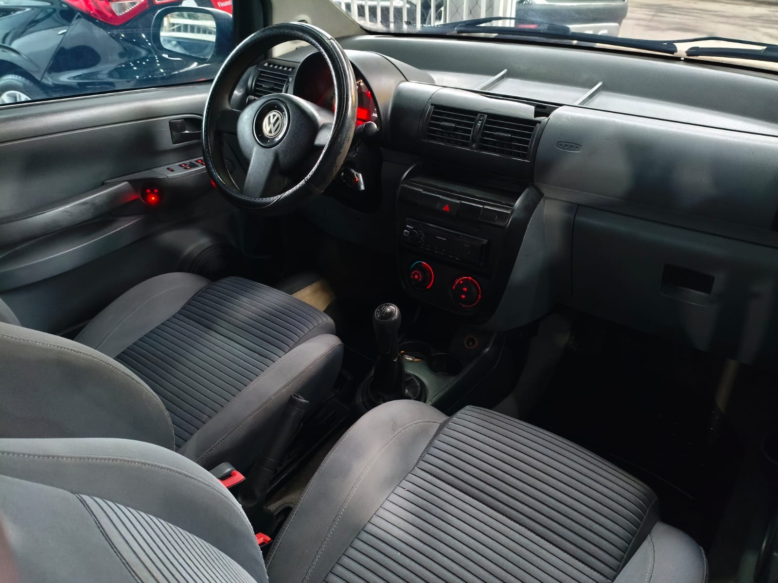 Volkswagen VW SPACEFOX 2010 — foto 2