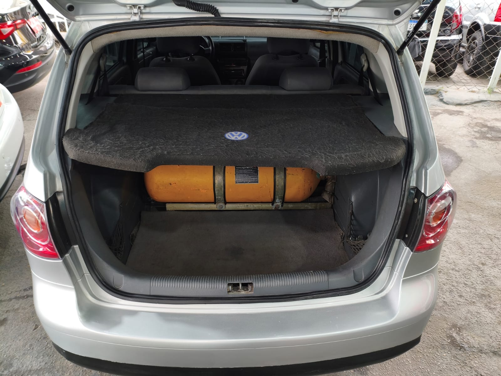Volkswagen VW SPACEFOX 2010 — foto 5