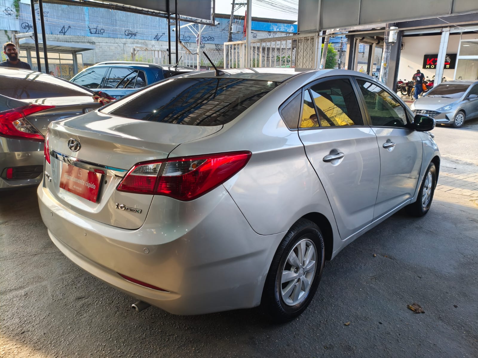 Hyundai HB20S 1.6 2014 — foto 3