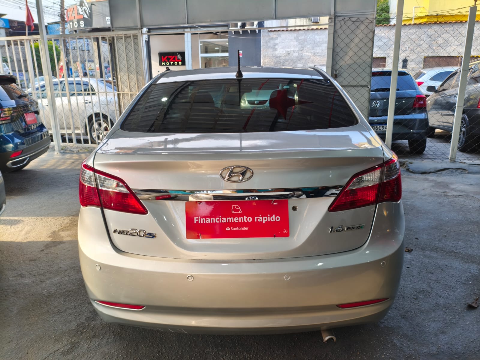 Hyundai HB20S 1.6 2014 — foto 5
